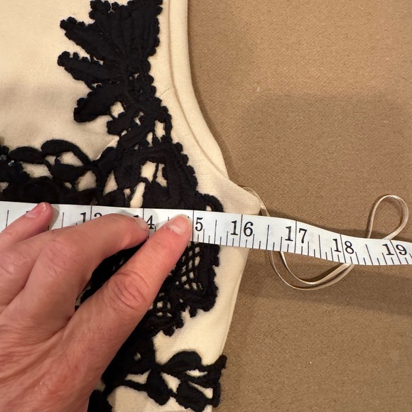 Blumarine Wool Blend Embroidered Dress - Size IT44 US8 - Picture 14 of 15